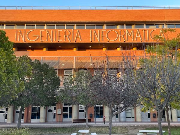 Edificio de la ETSII